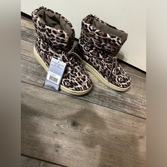 Hey Dude Womens Margot Eco Leopard Boots Size 5 - Picture 4 of 6